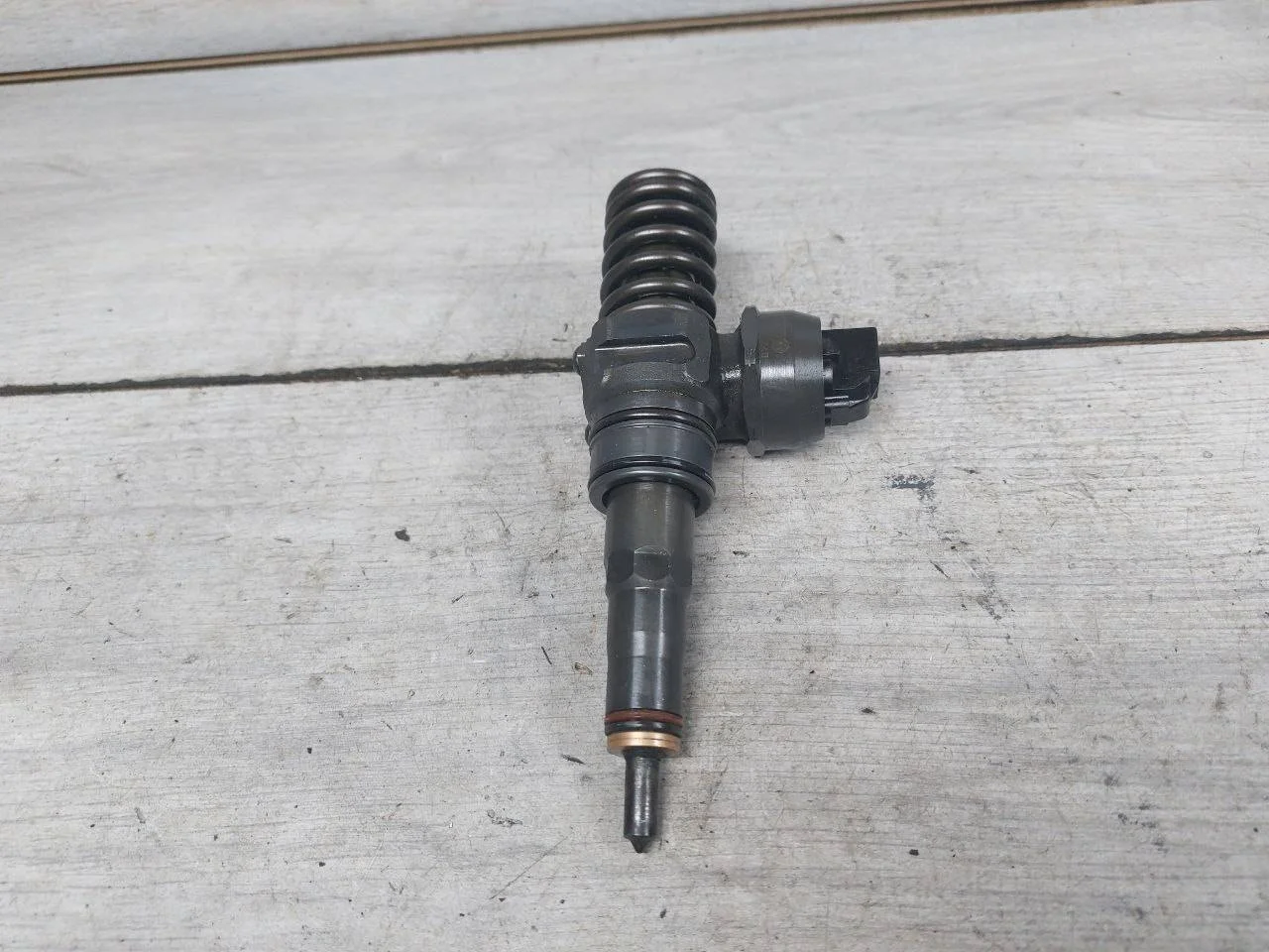 форсунка топливная Volkswagen Transporter T5