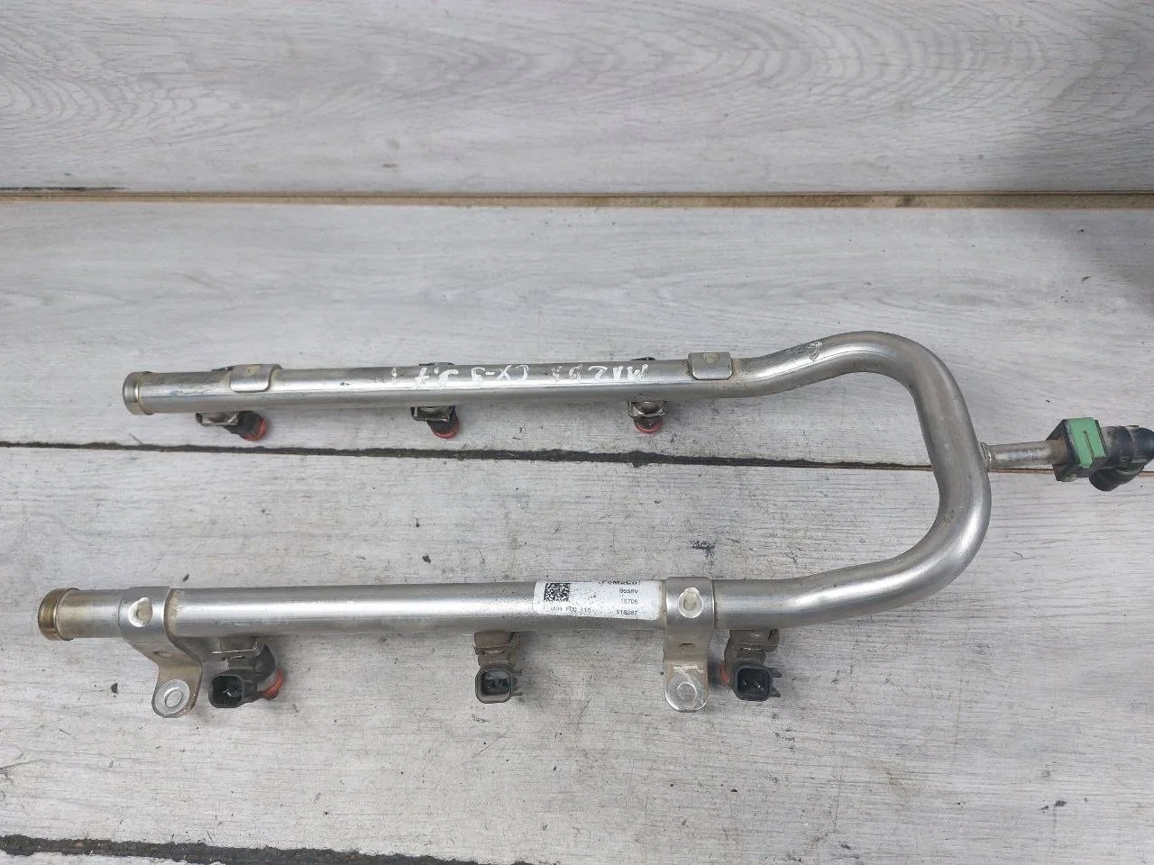 топливная рампа Mazda CX-9