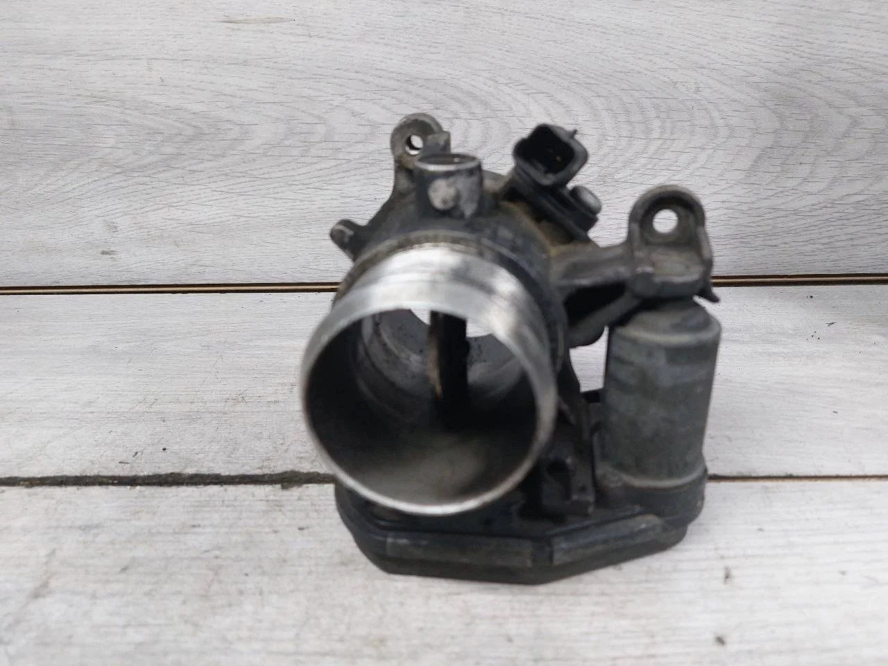 дроссельная заслонка Land Rover Freelander 2