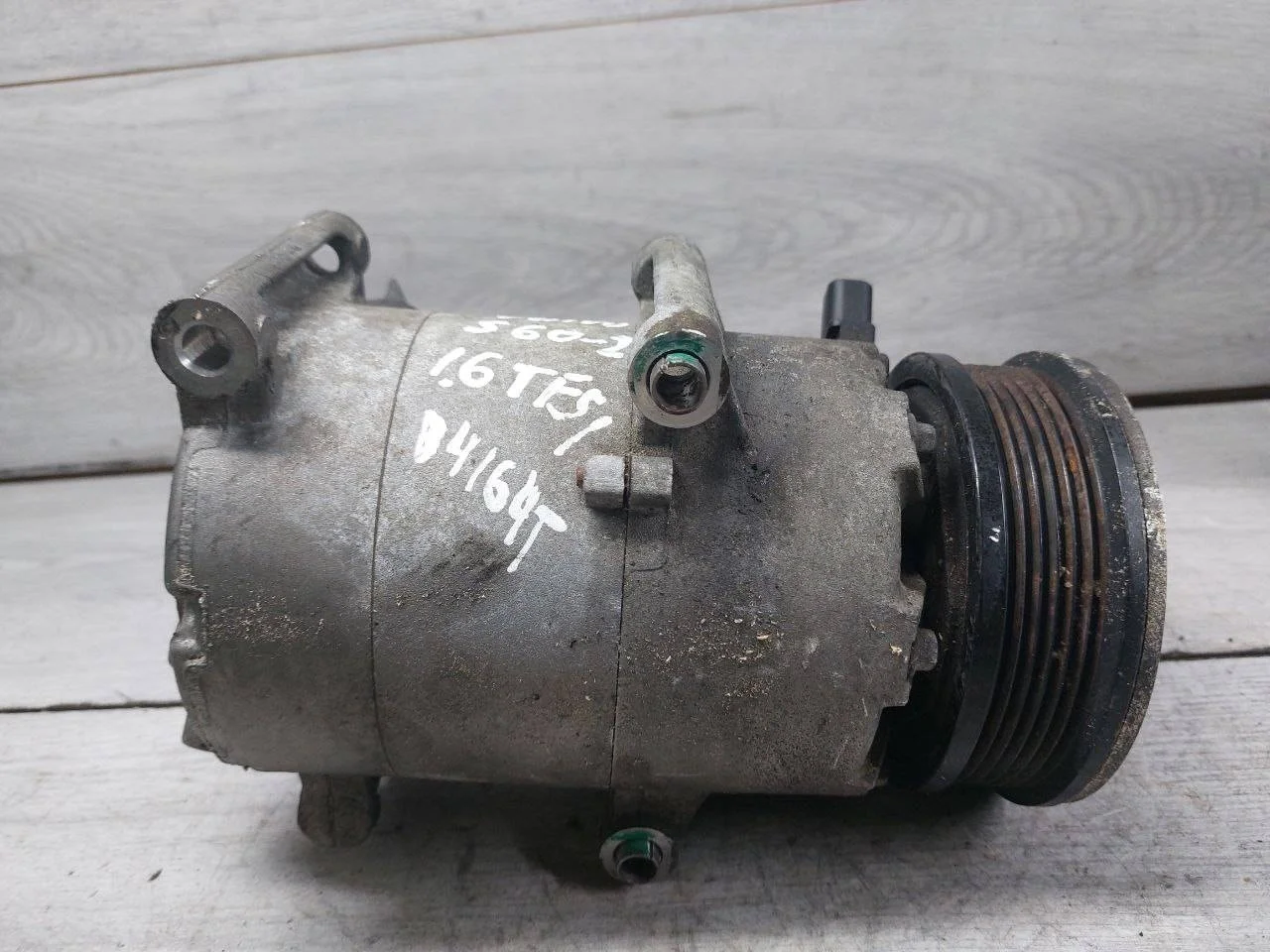 компрессор кондиционера Volvo S60 2