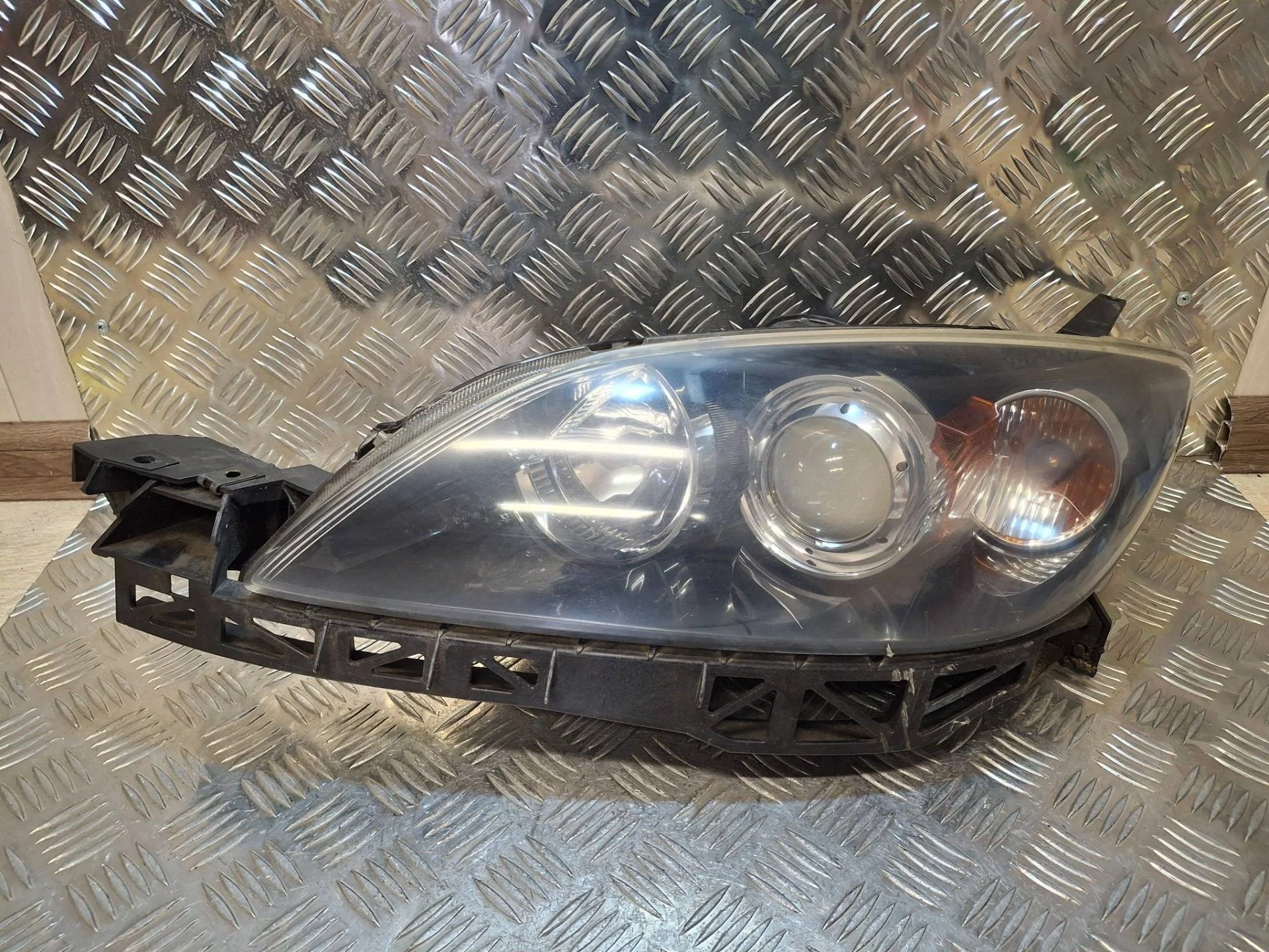 фара левая Mazda 3 BK BK