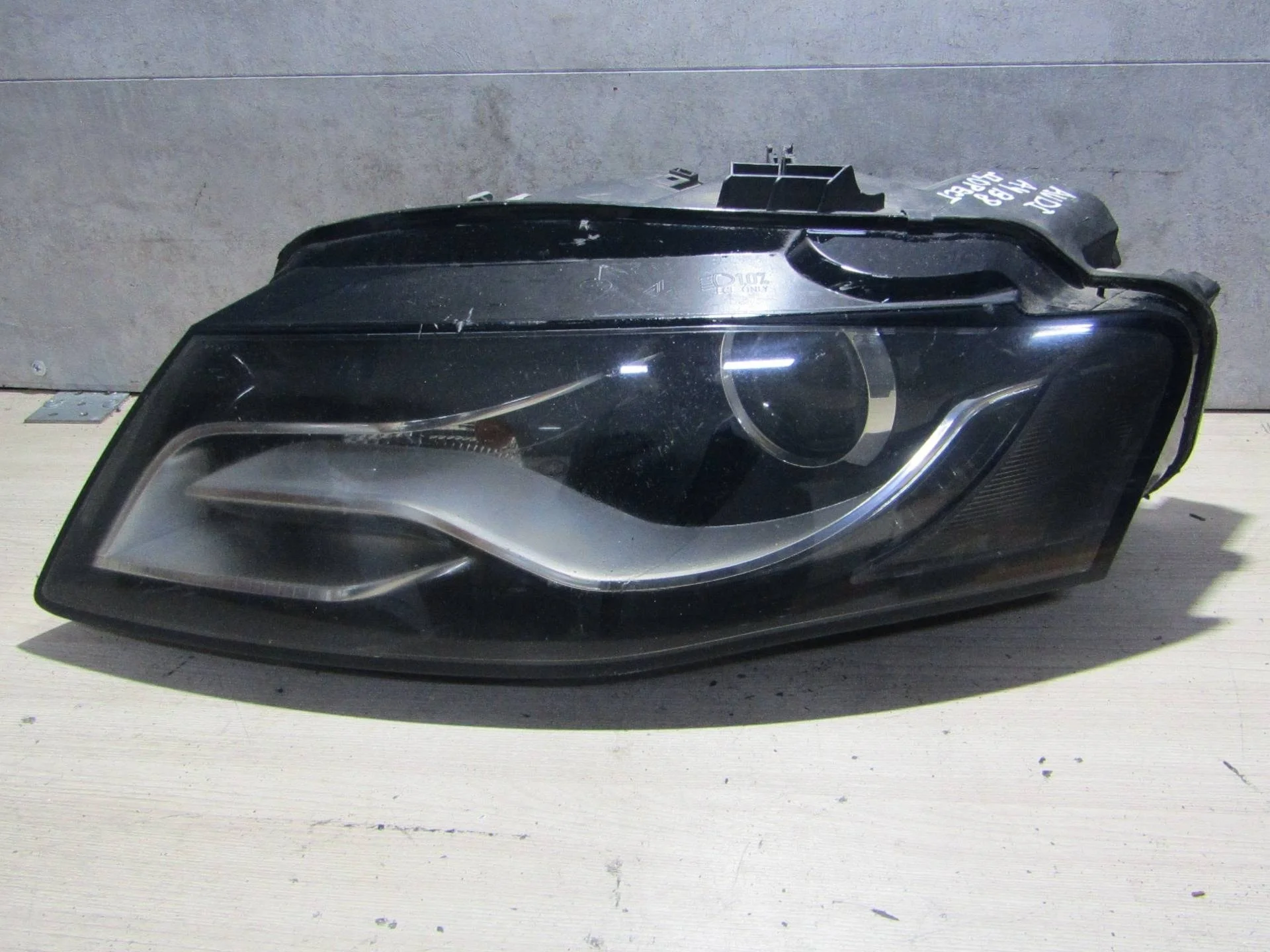 фара левая Audi A4 B8/8K