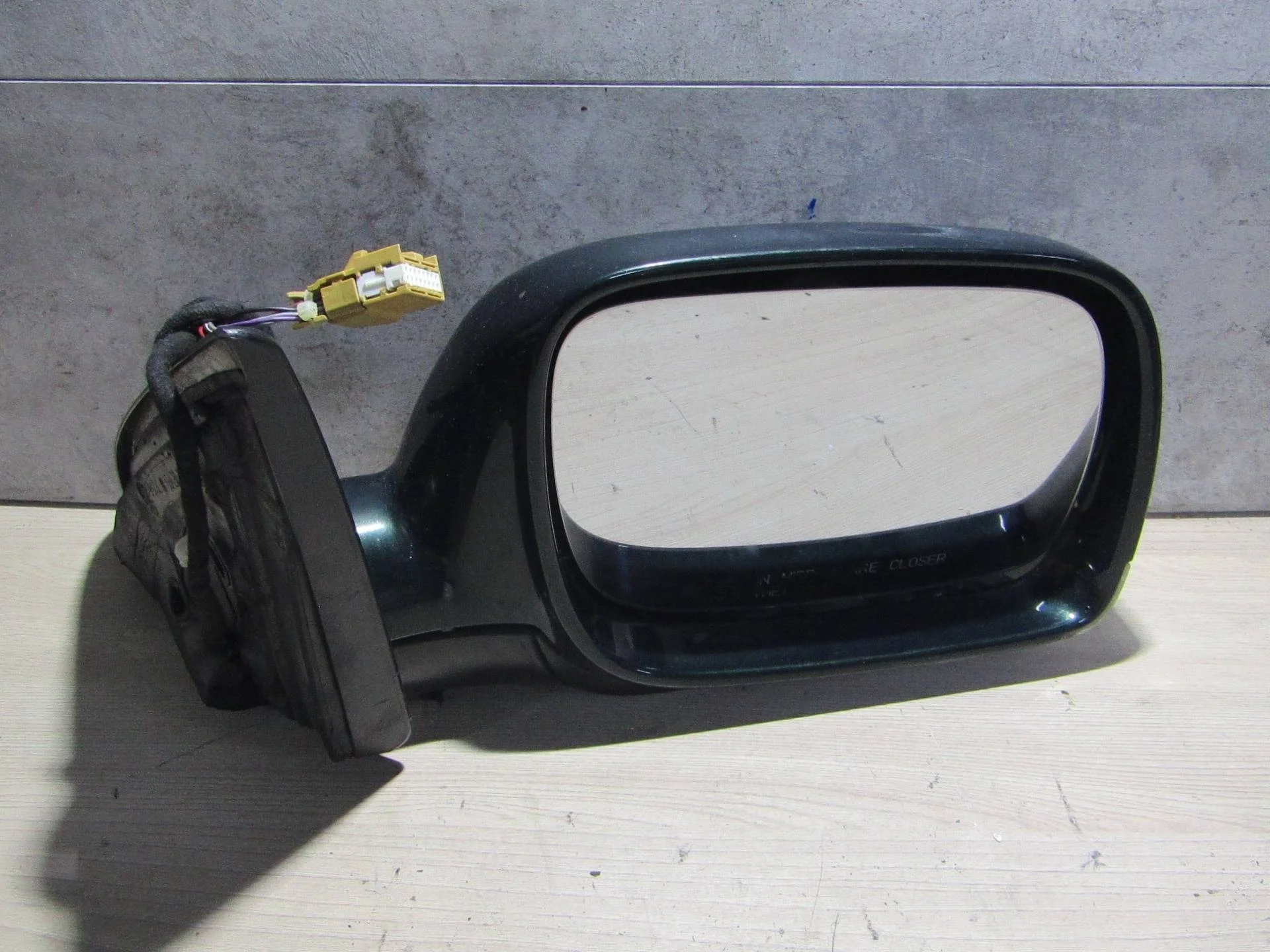 зеркало наружное правое Volkswagen Touareg   зелёный