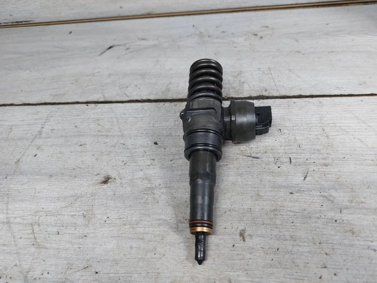 форсунка топливная Volkswagen Transporter T5