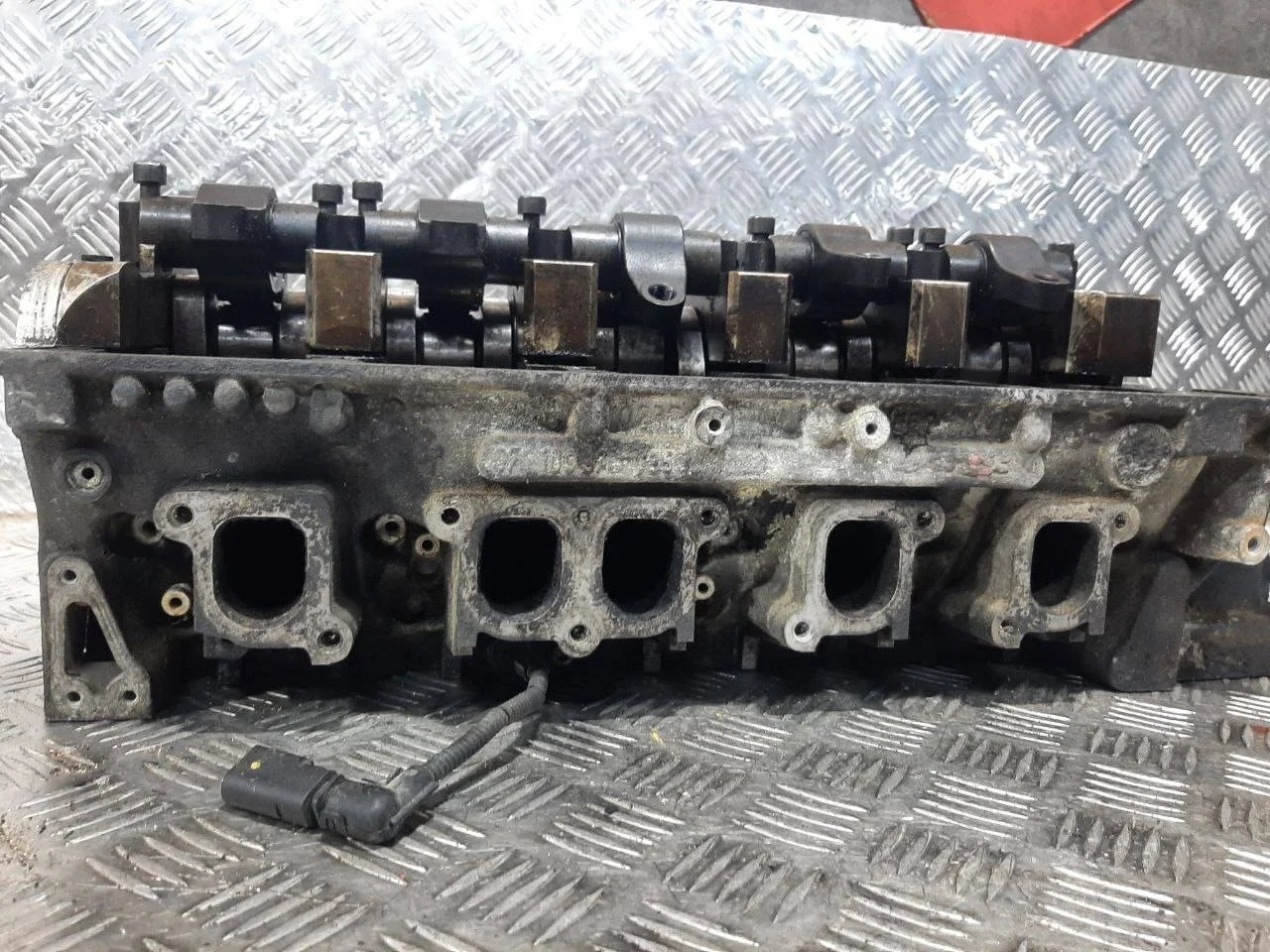 головка блока цилиндров Volkswagen Transporter T5