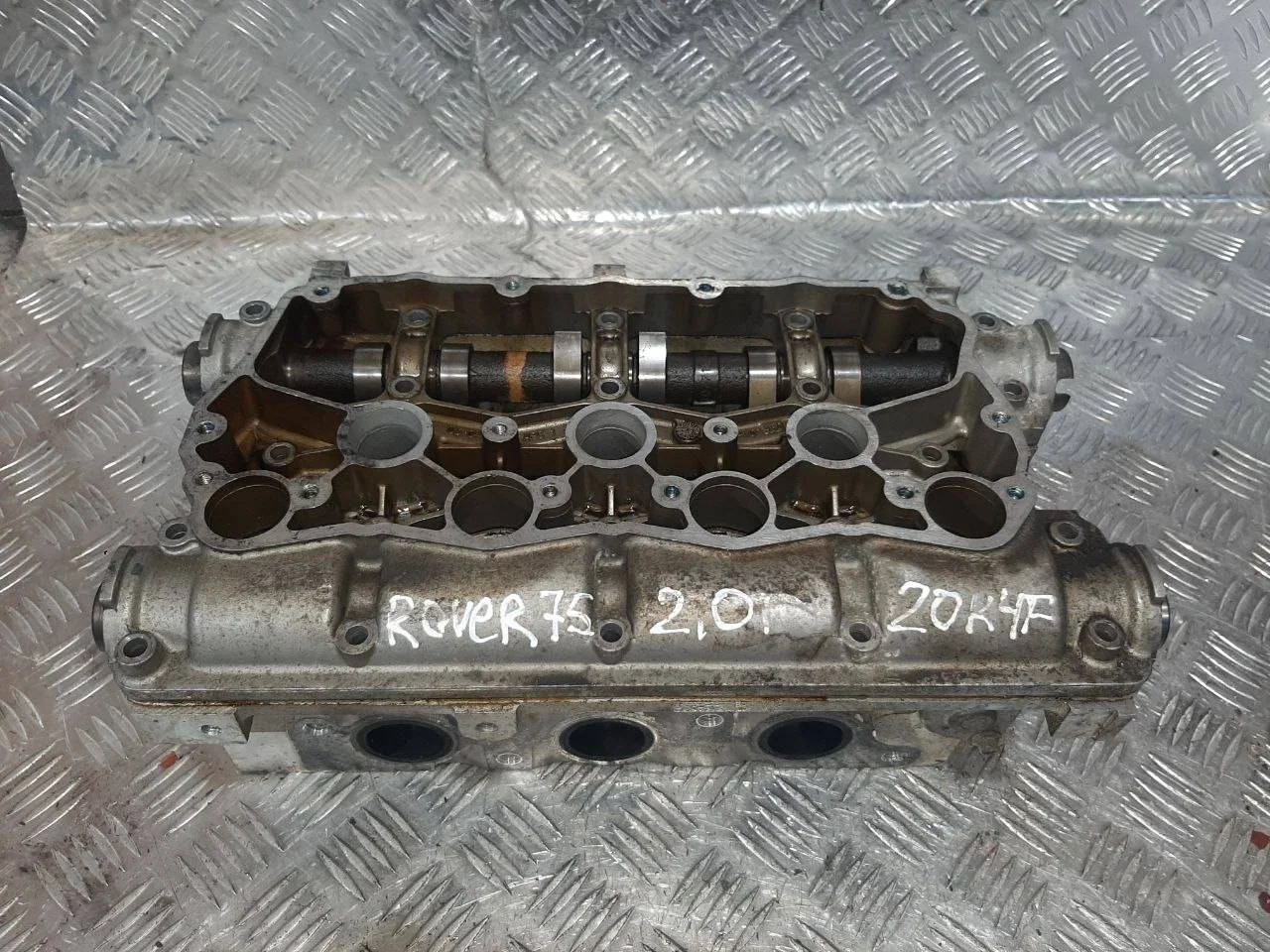 головка блока цилиндров Land Rover Freelander