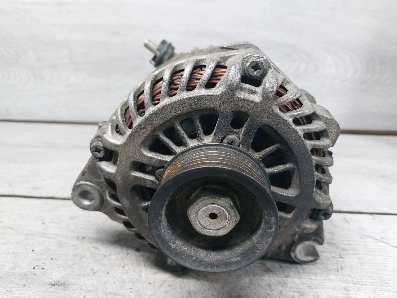 генератор Mazda CX-9 TB