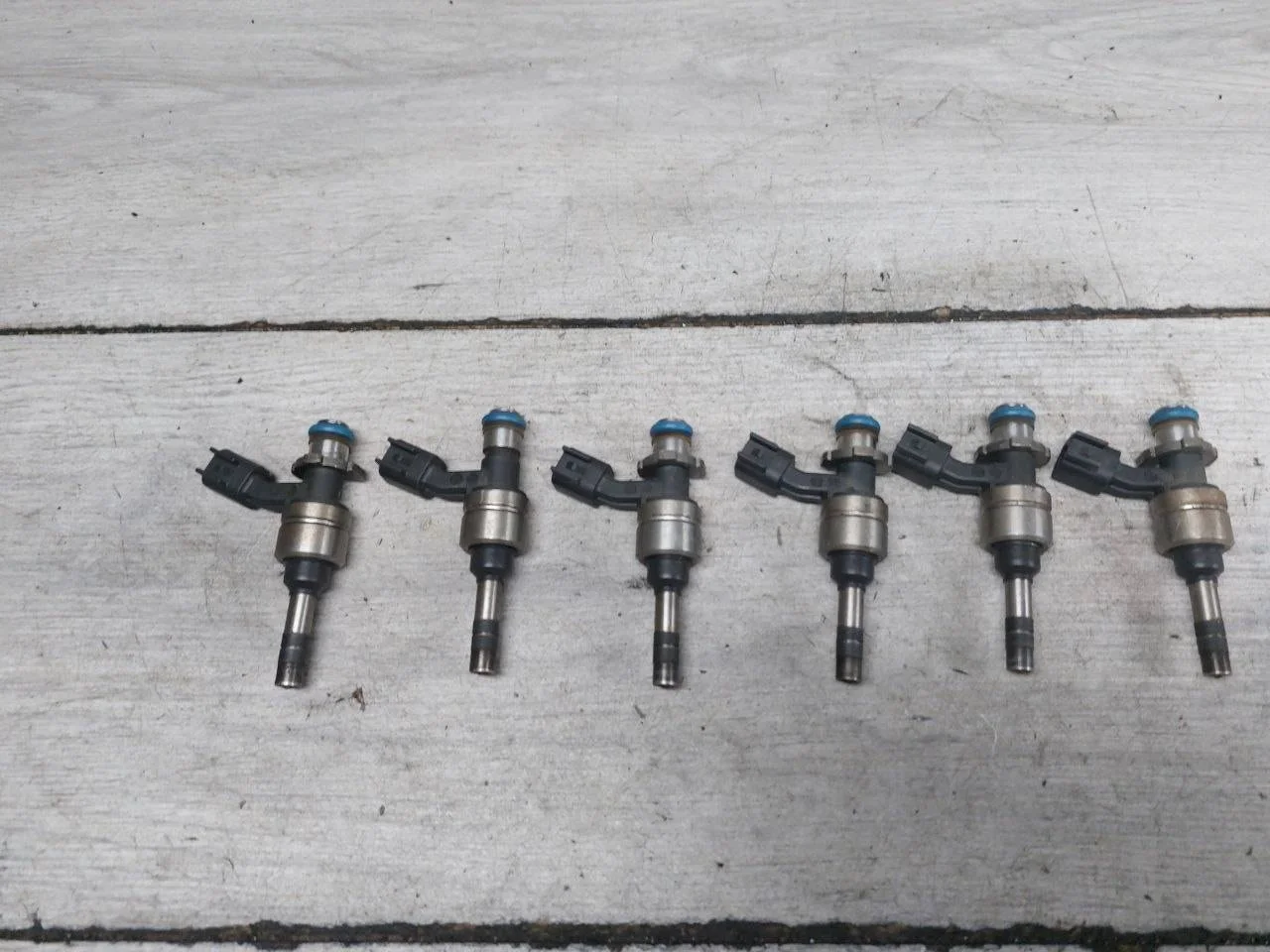 форсунка топливная Cadillac SRX 2