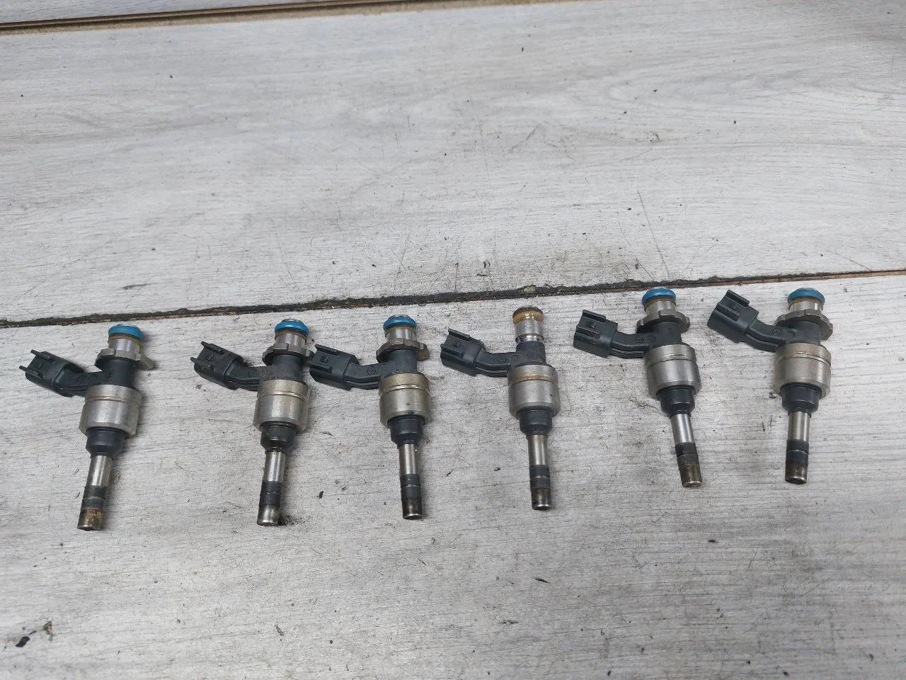 форсунка топливная Cadillac SRX 2