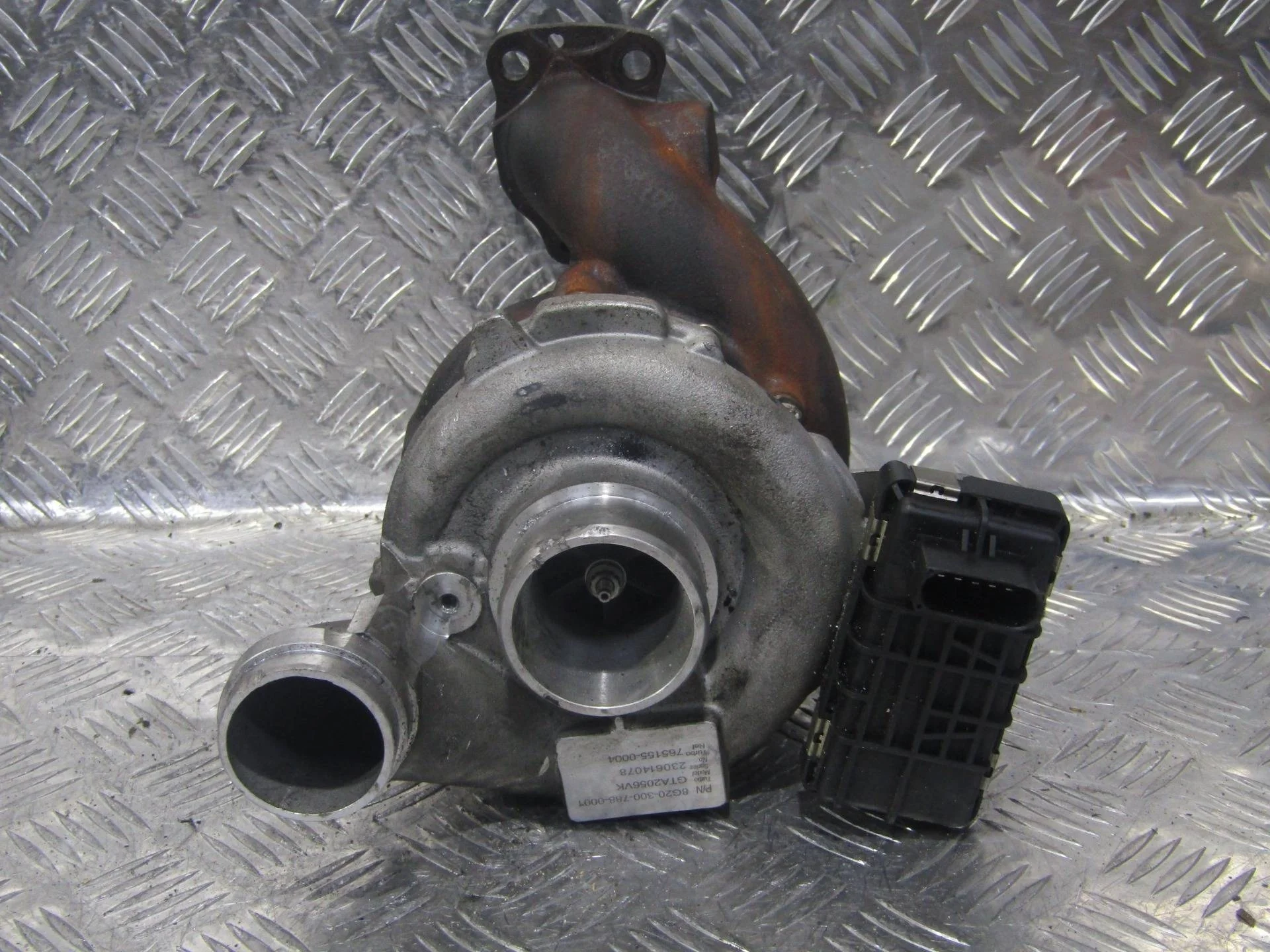 турбина Mercedes-Benz M W164