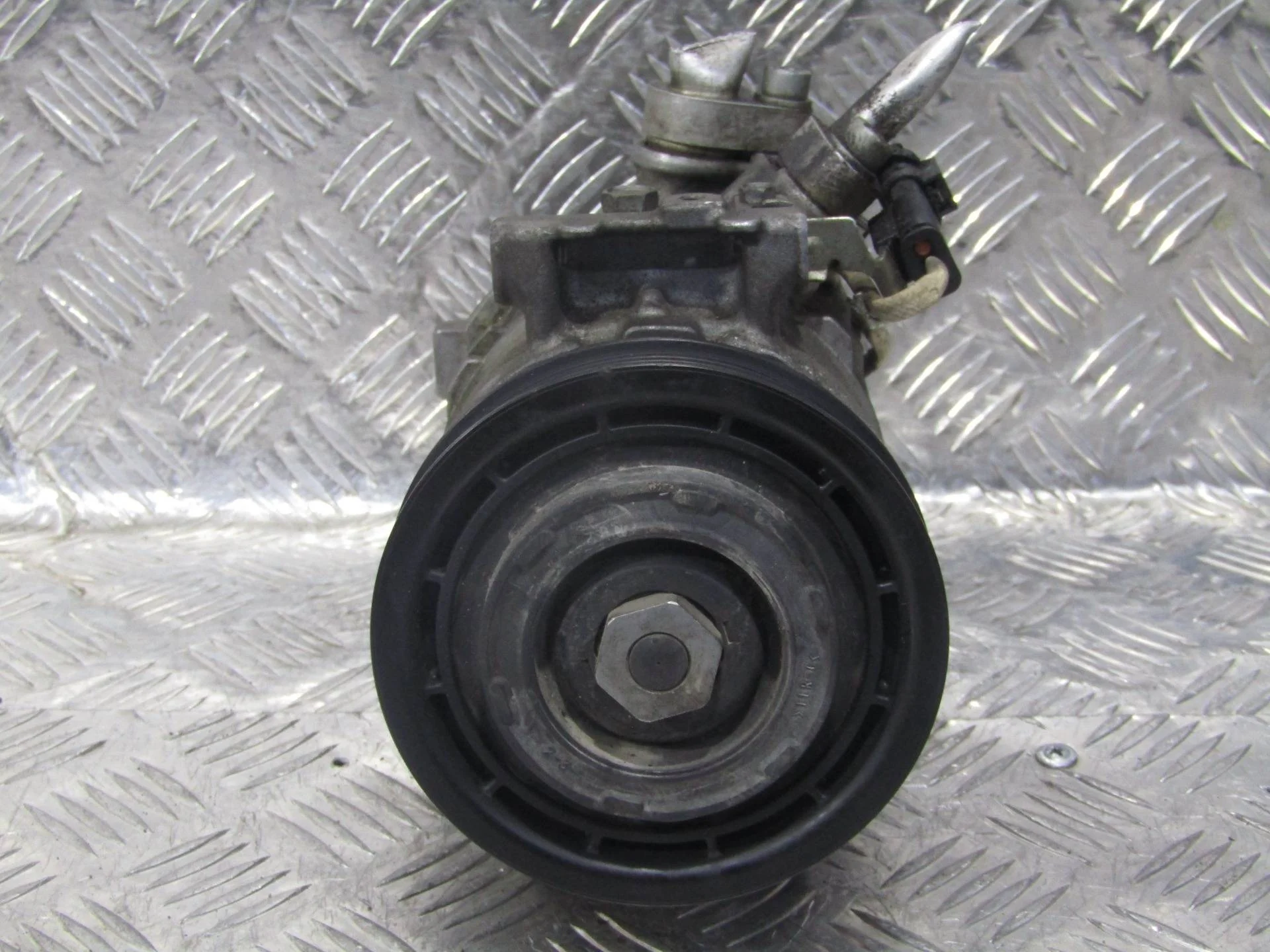 компрессор кондиционера Mercedes-Benz A W176