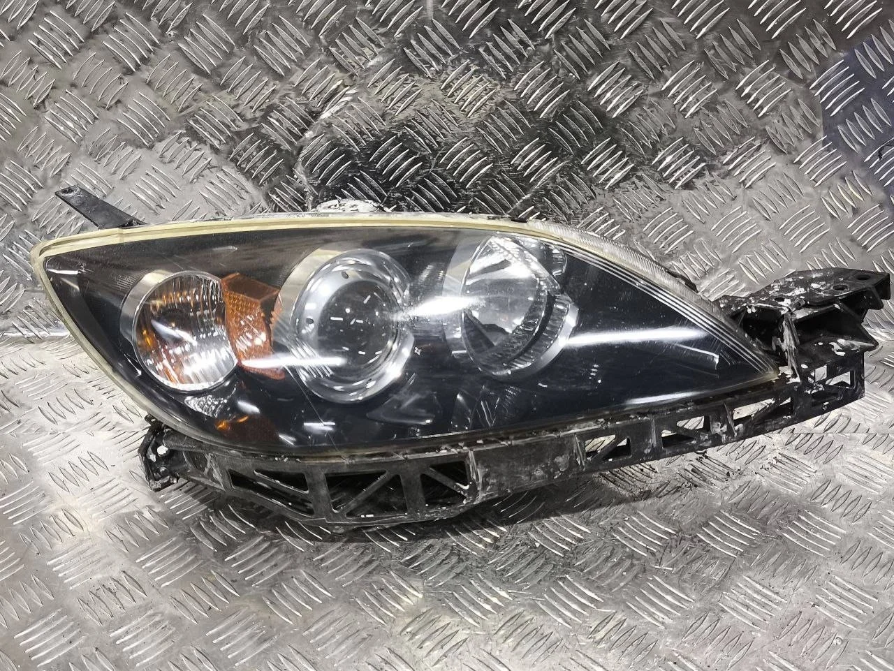 фара правая Mazda 3 BK BK