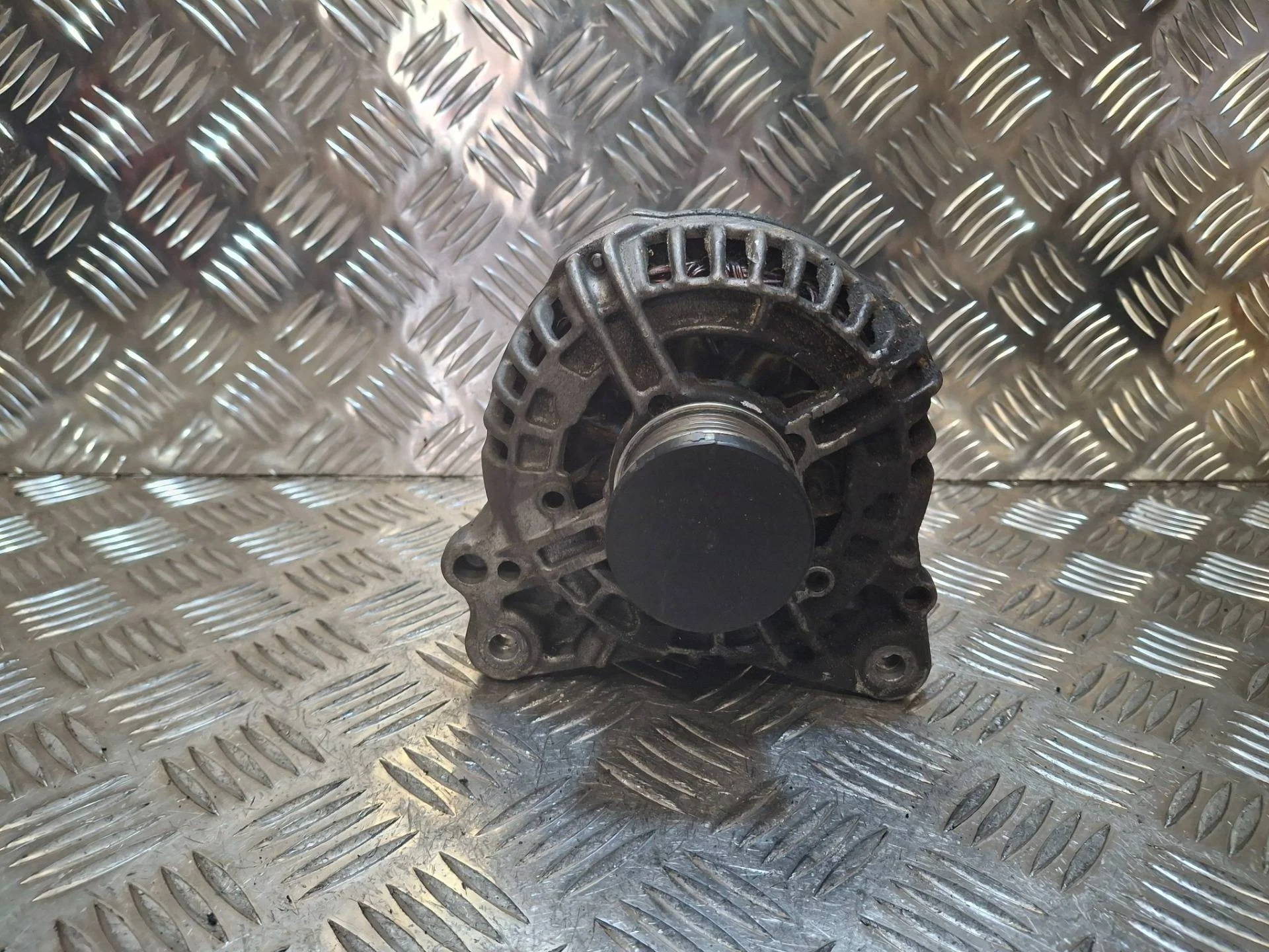 генератор Volkswagen Golf 6