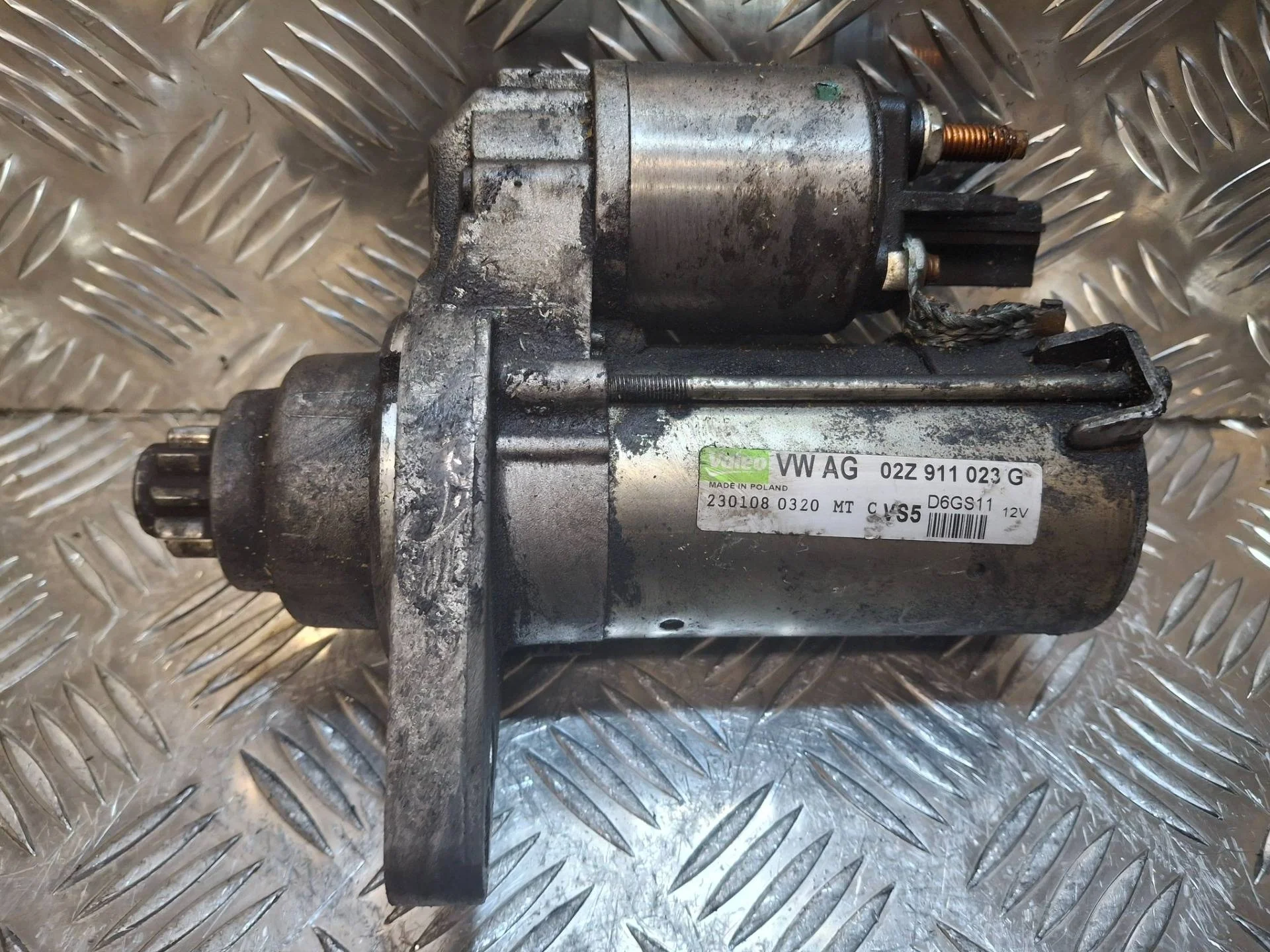 стартер Volkswagen Golf 6