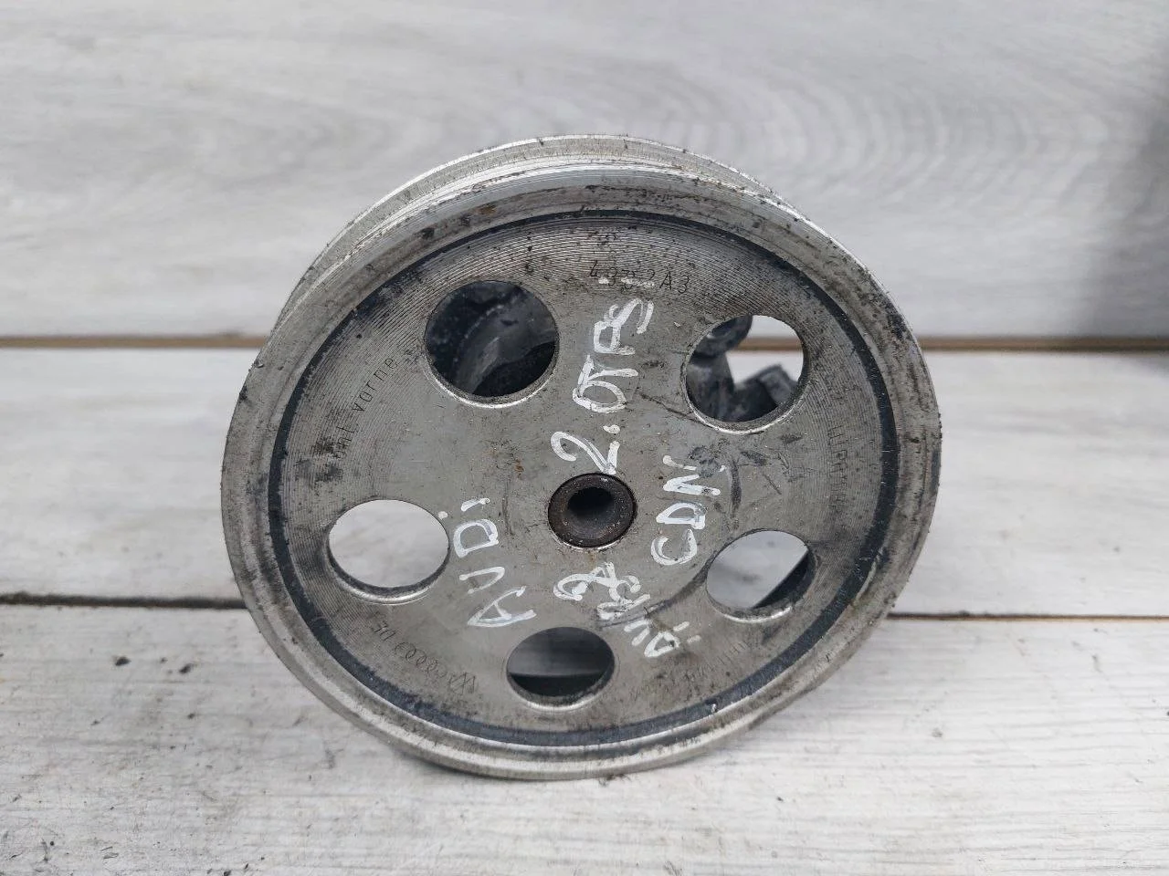 насос гидроусилителя руля Audi A4 B8/8K