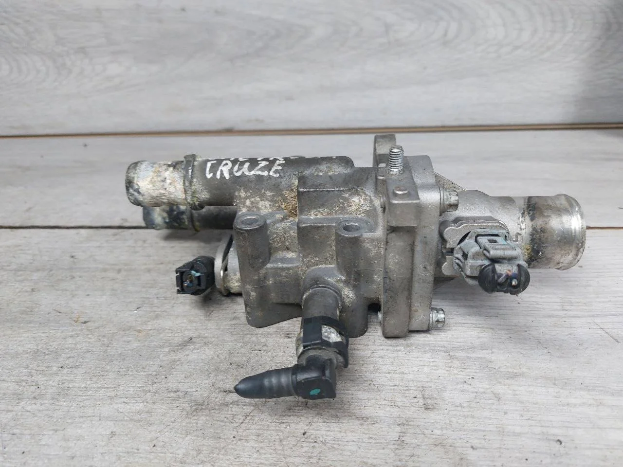 корпус термостата Opel Astra H рест.