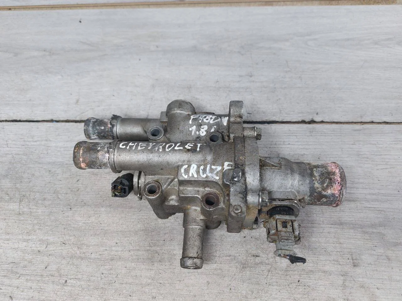 корпус термостата Opel Astra H рест.