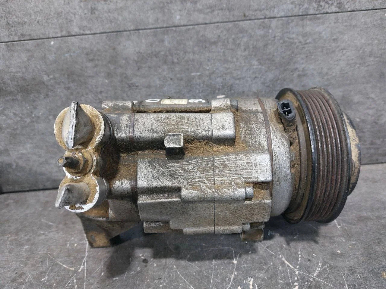 компрессор кондиционера Chevrolet Captiva