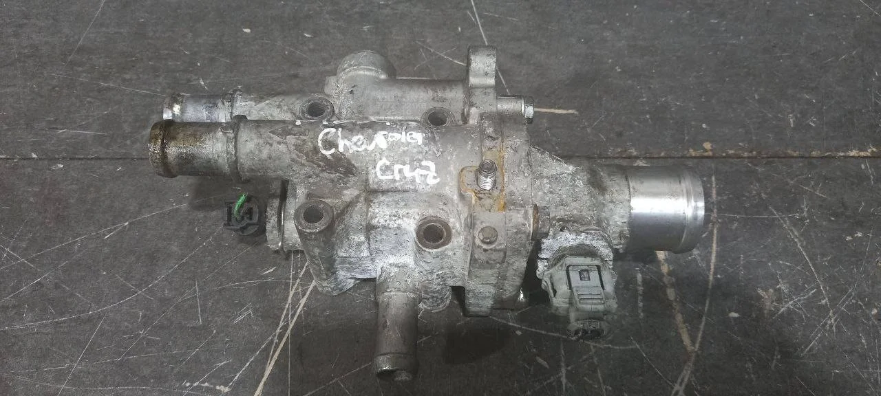 корпус термостата Opel Astra H рест.