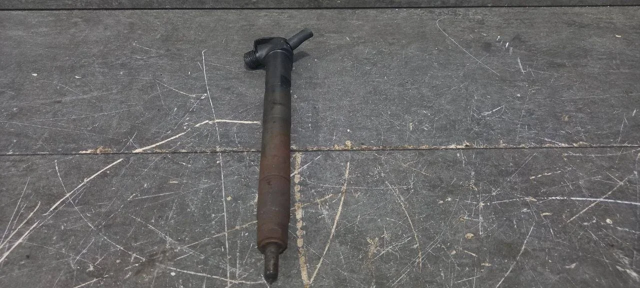 форсунка топливная Chevrolet Captiva