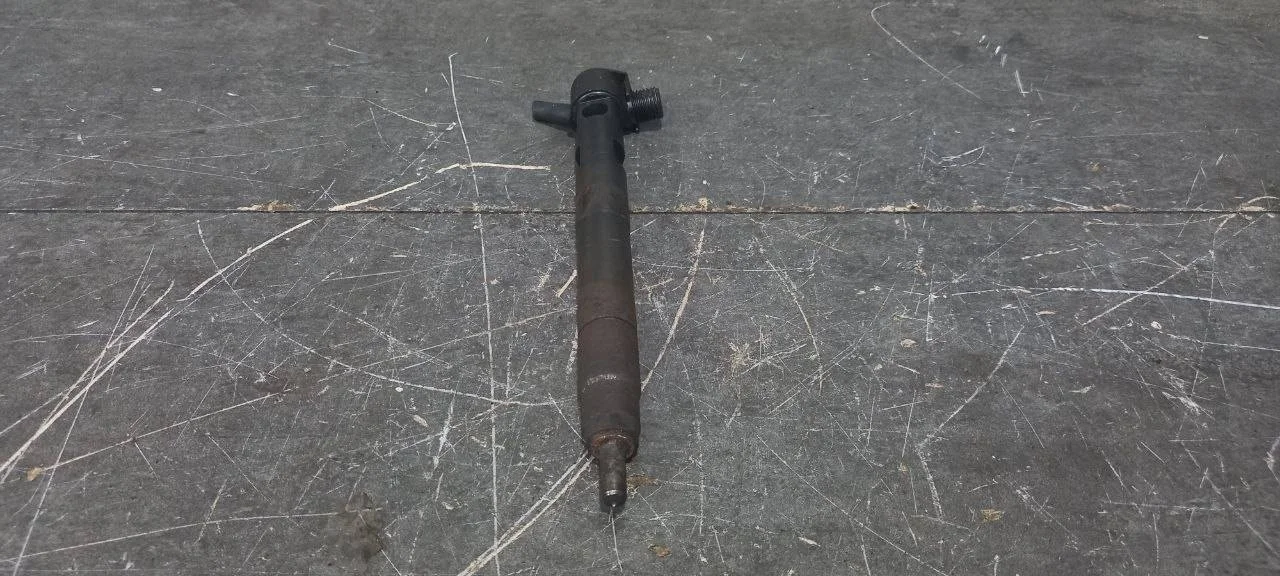 форсунка топливная Chevrolet Captiva