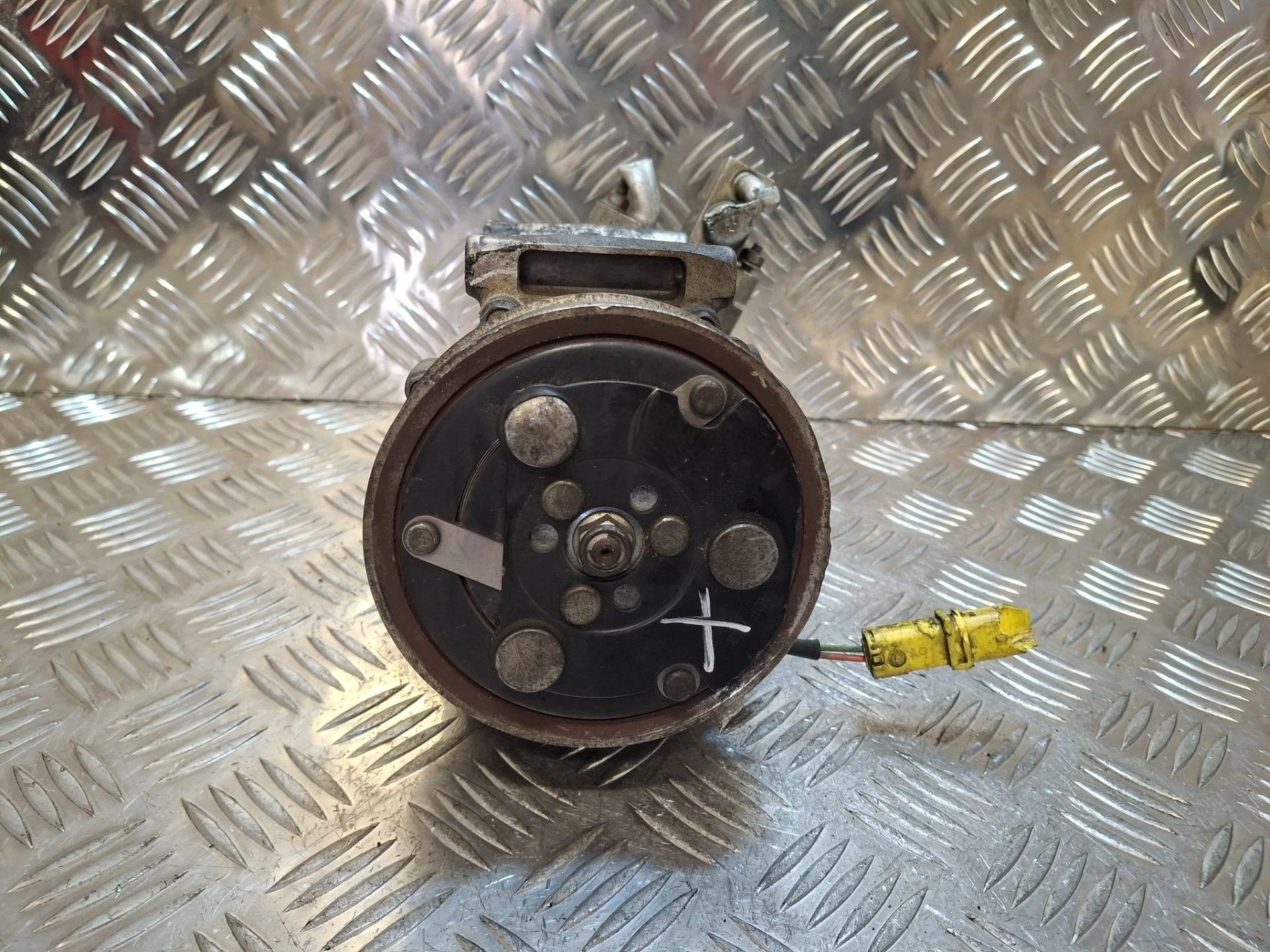 компрессор кондиционера Mini Cooper S R56