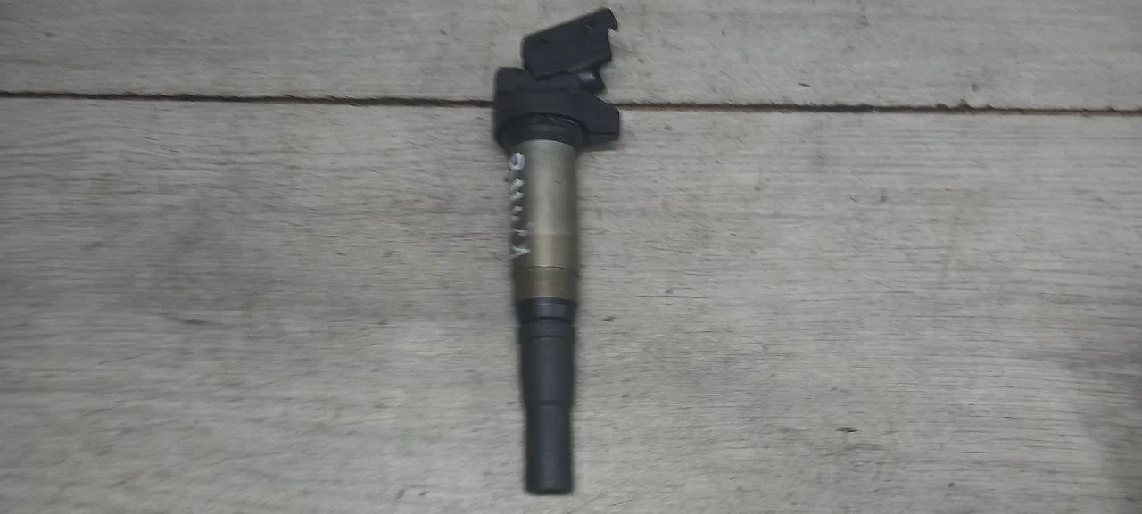 катушка зажигания Peugeot 308 T7