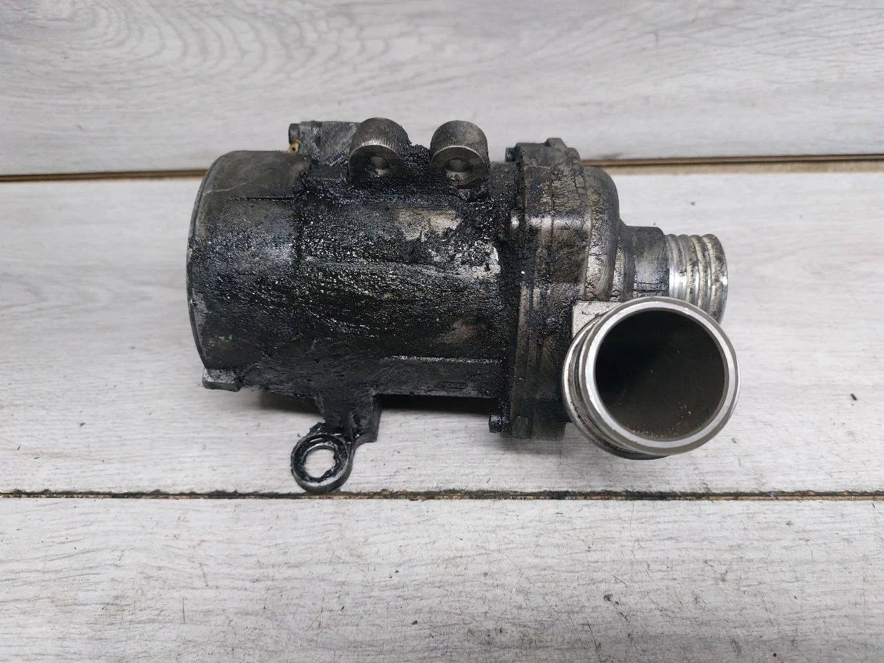 водяная помпа BMW 3 E90/E91/E92/E93