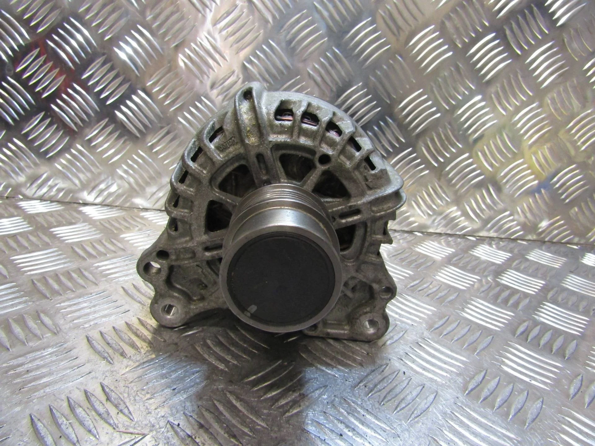 генератор Volkswagen Golf 7