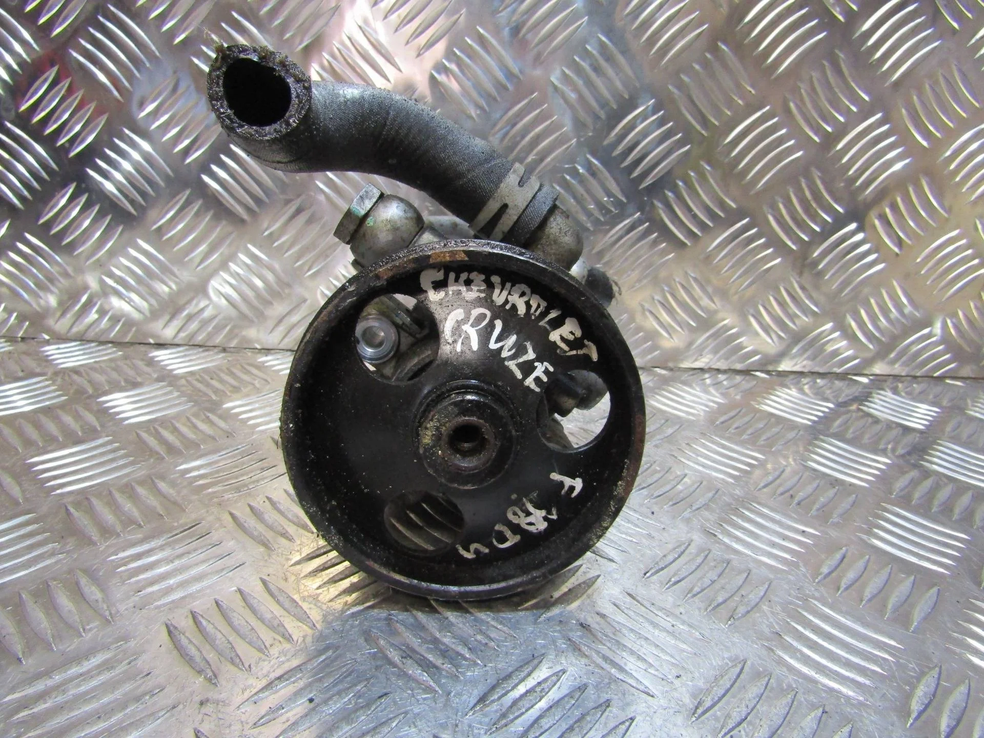 насос гидроусилителя руля Chevrolet Cruze J300