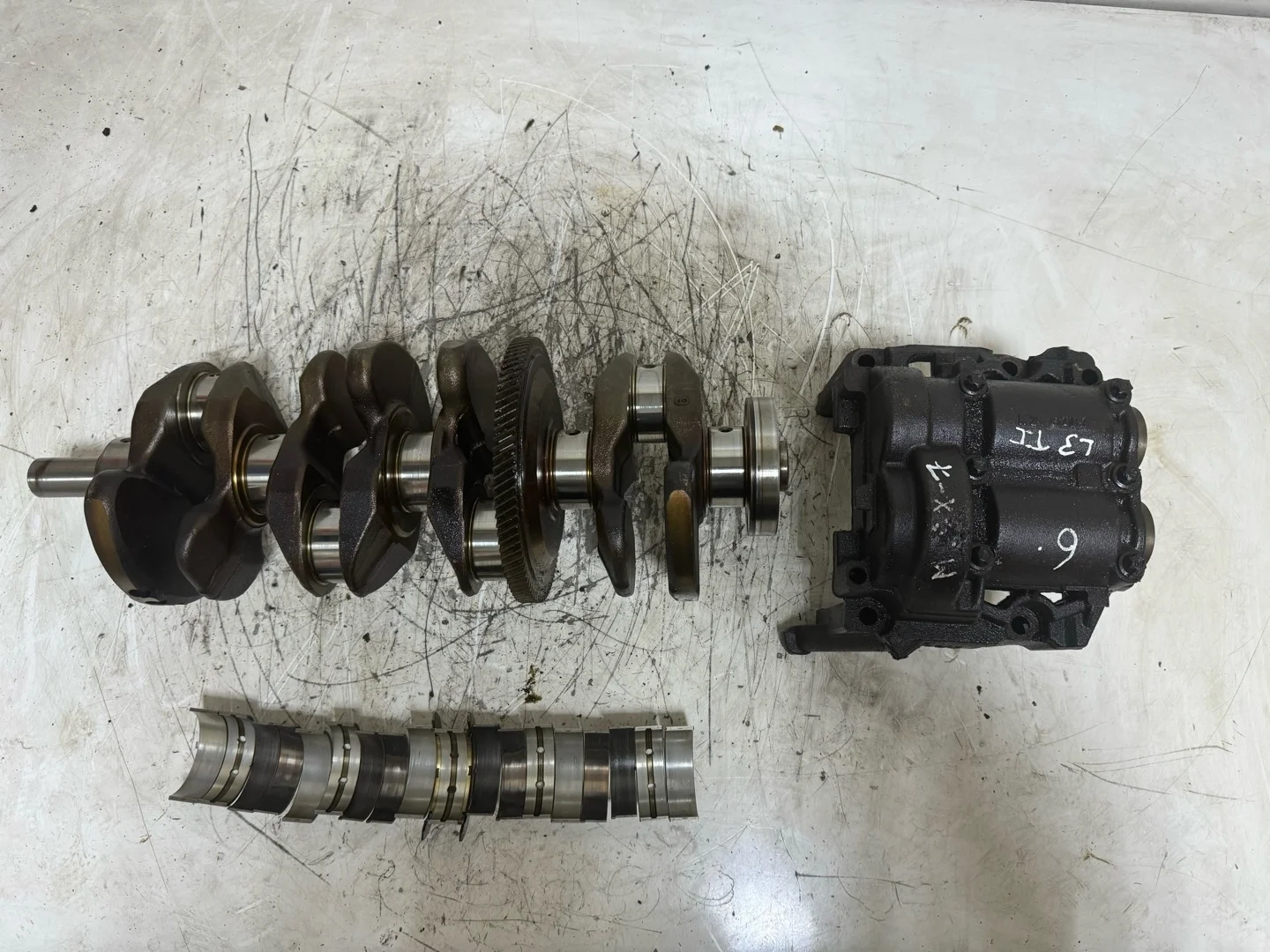 коленвал Mazda CX-7