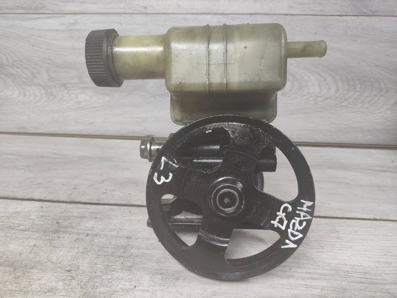 насос гидроусилителя руля Mazda 6