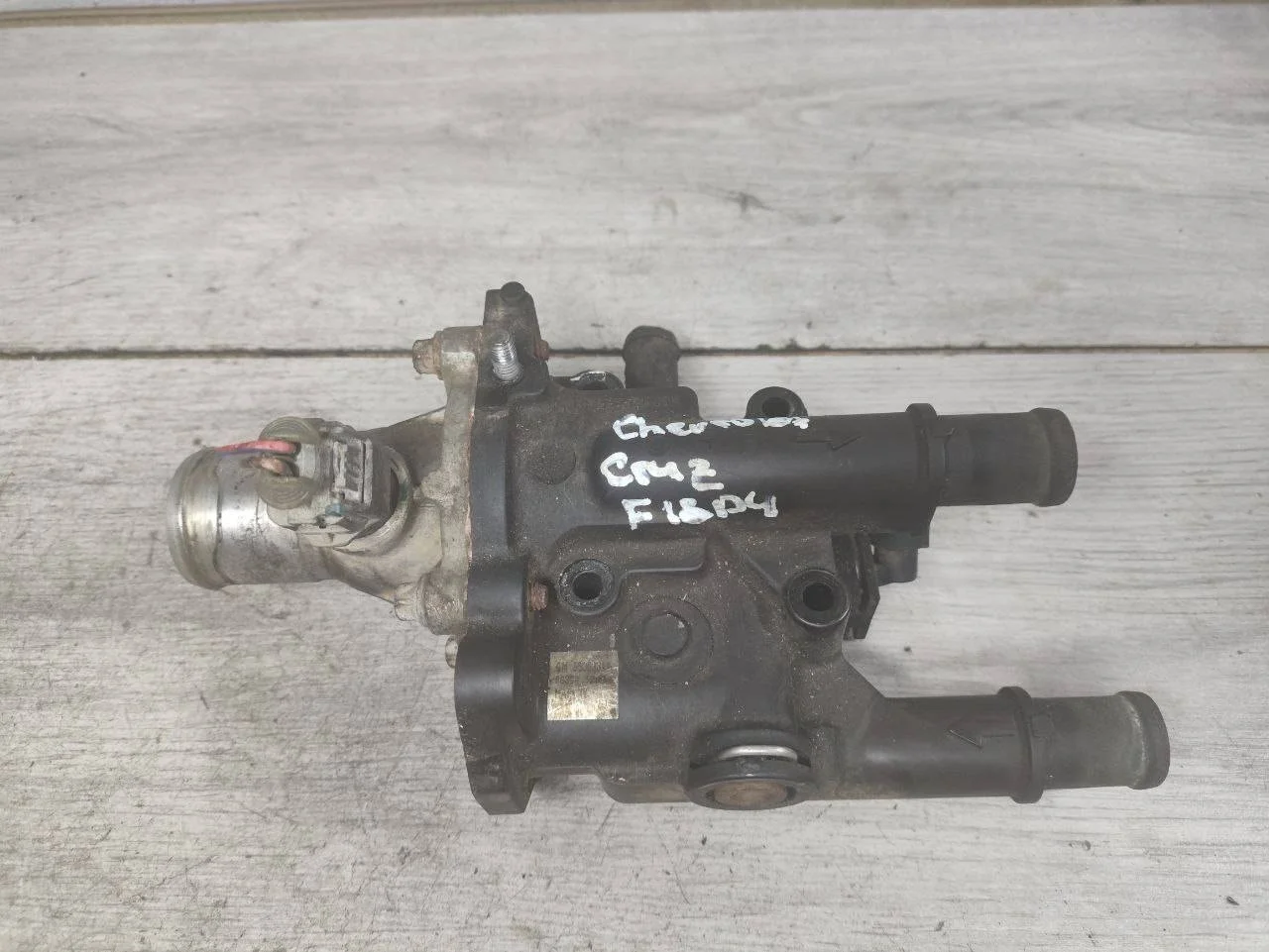 корпус термостата Chevrolet Cruze J300