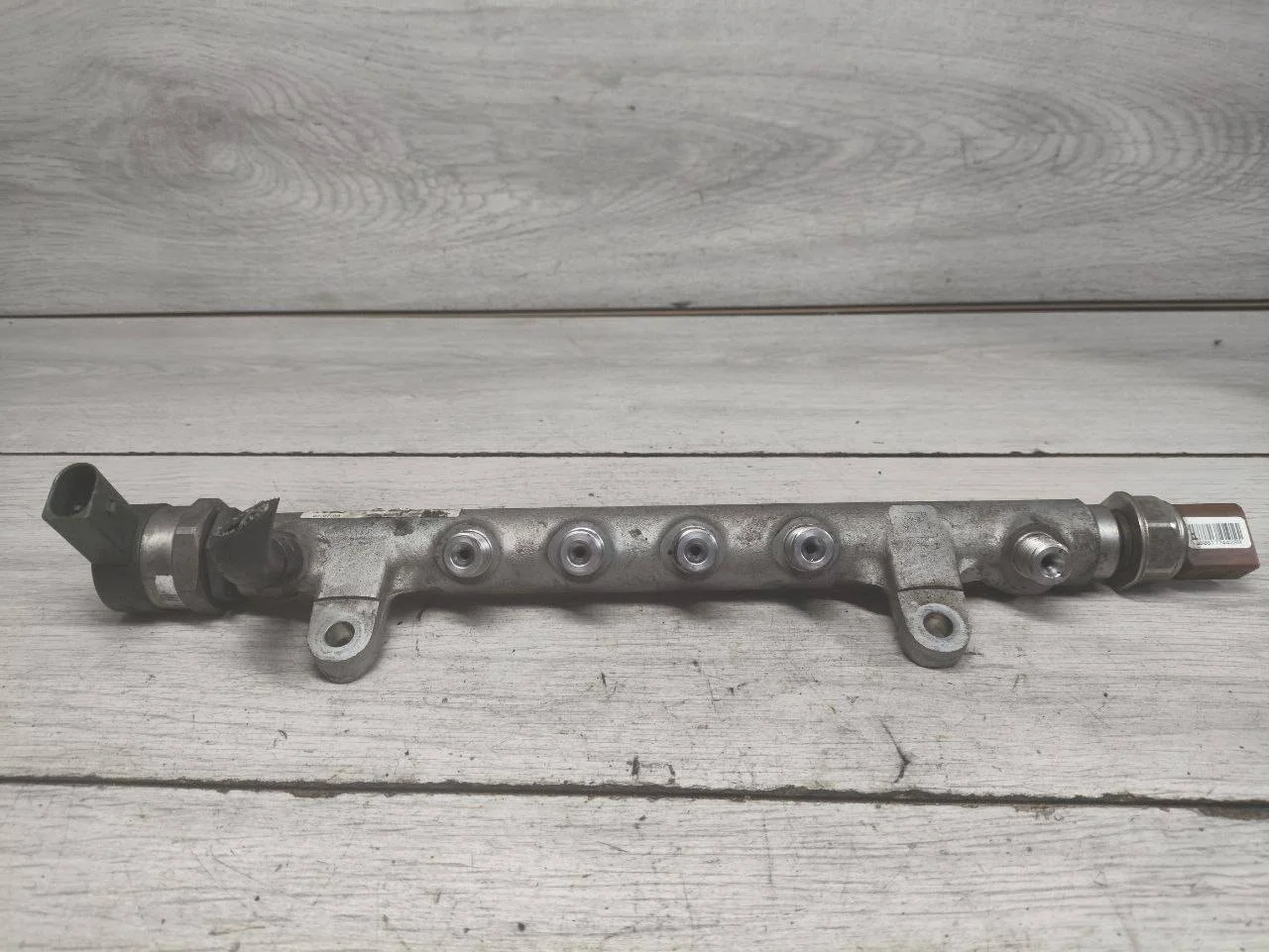 топливная рампа Skoda Superb