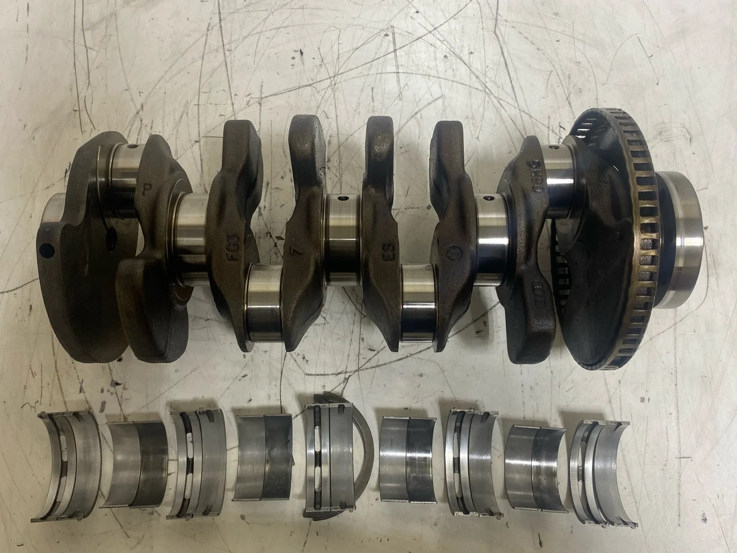 коленвал Volkswagen Passat B6