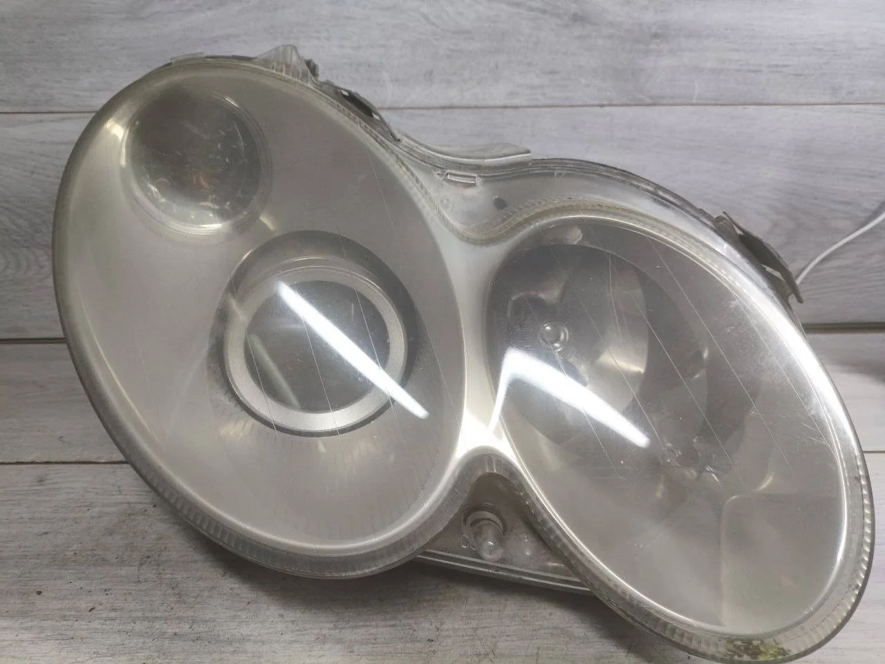 фара правая Mercedes-Benz CLK C209/A209