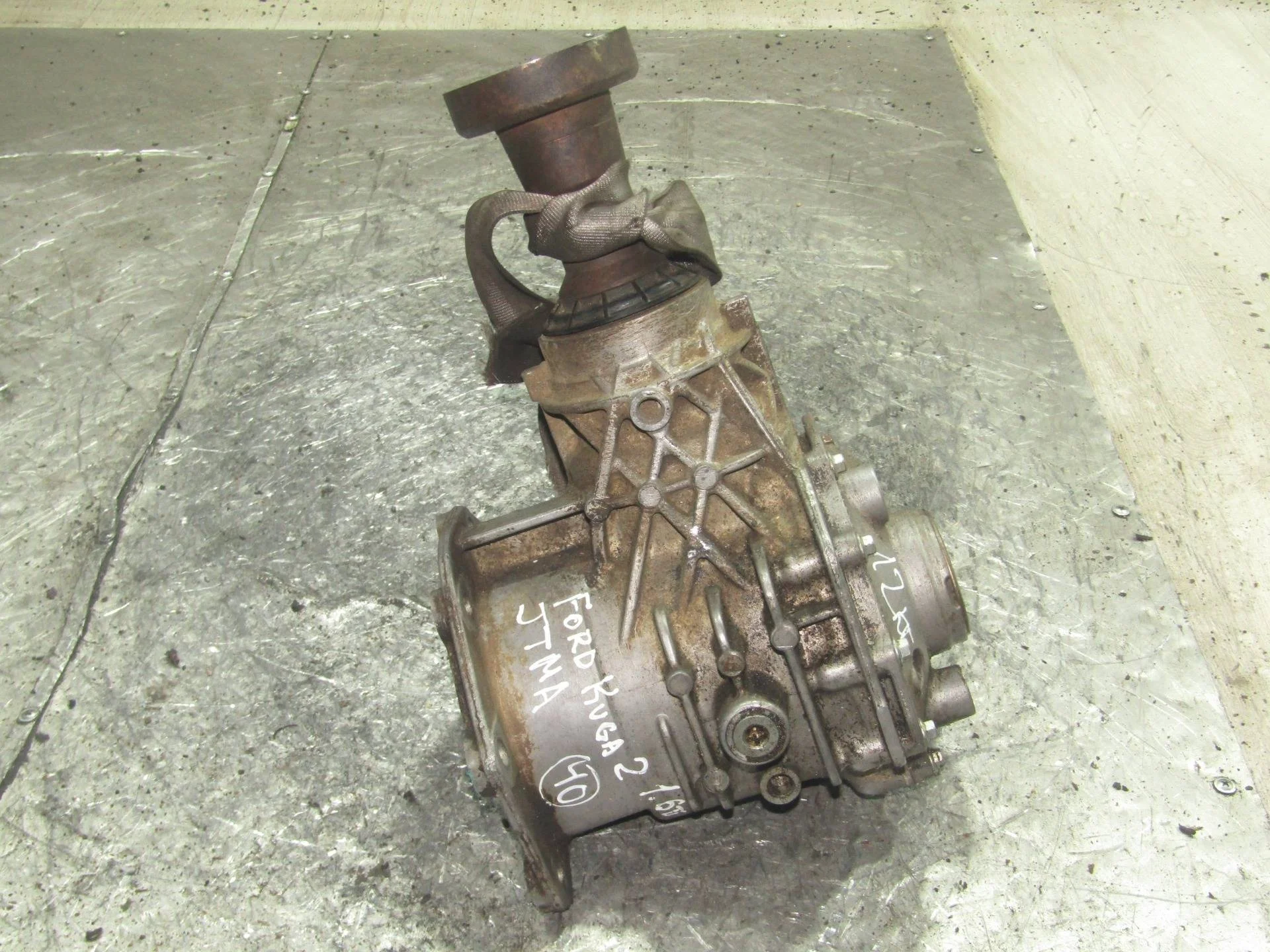 раздаточная коробка Ford Kuga 2