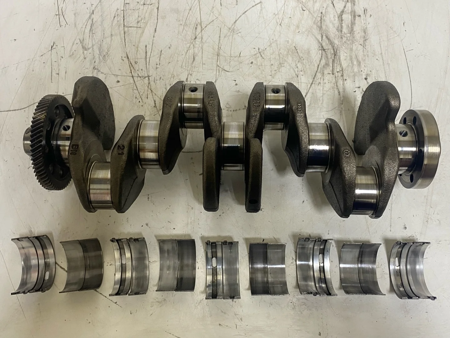 коленвал Volkswagen Passat B6