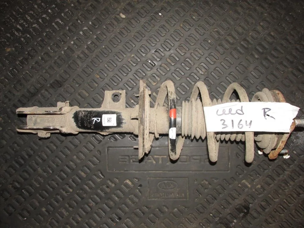 амортизатор Kia Ceed JD (2012—2015) Kia Ceed