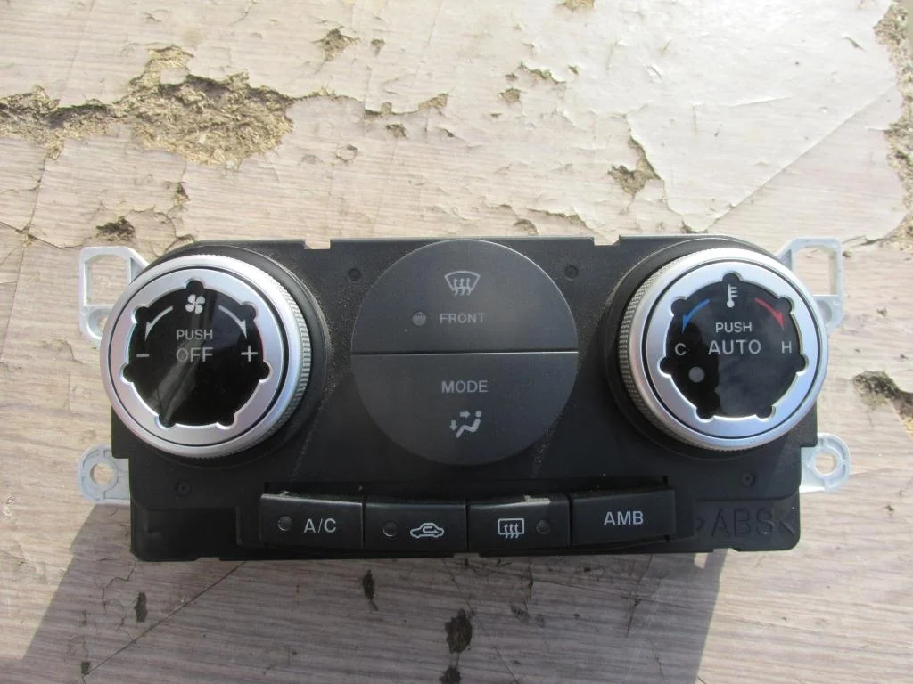 блок управления климатом Mazda CX-7 I (2006—2009) Mazda CX-7