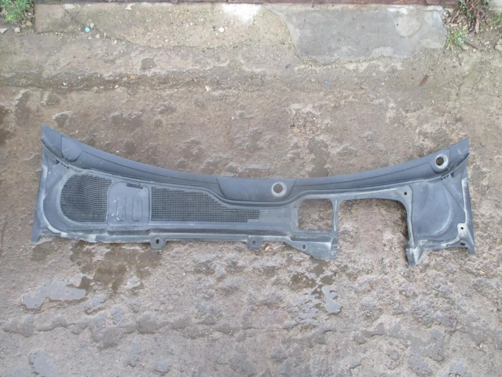 решетка стеклоочистителя (жабо) Land Rover Range Rover Evoque I (2011—2015) Land Rover Range Rover Evoque