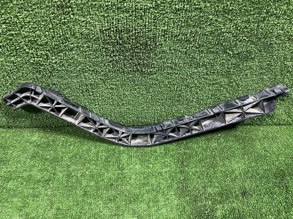 кронштейн заднего бампера Kia Sorento Prime III рестайлинг (2017—2020) Kia Sorento Prime