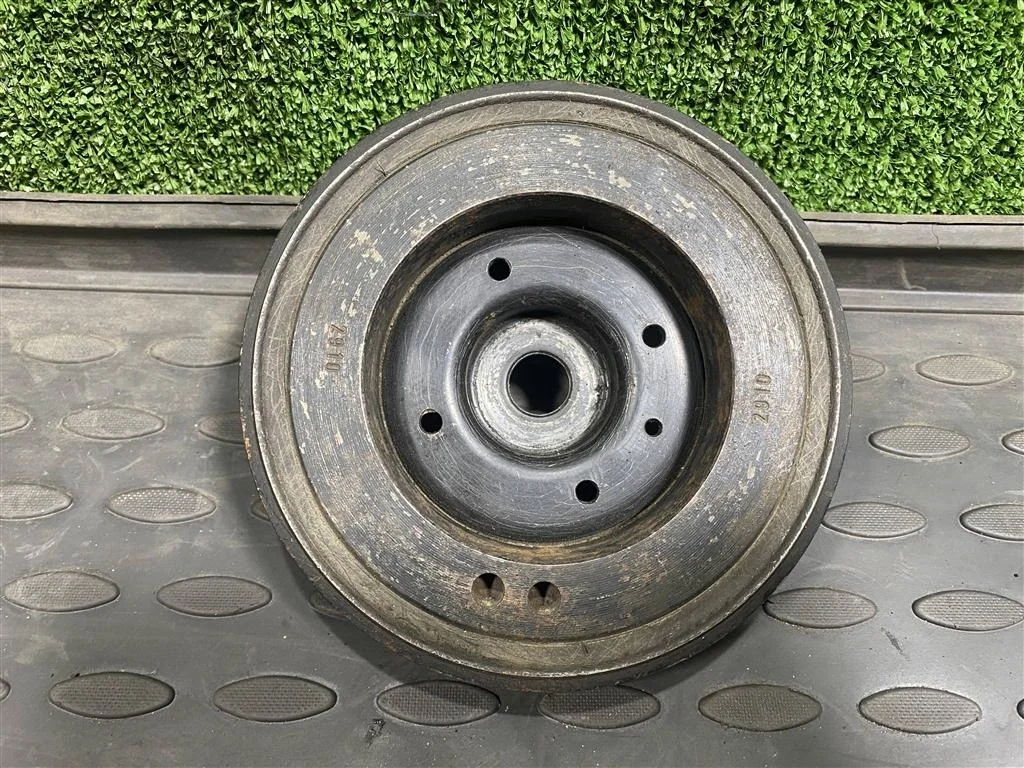 шкив коленвала Audi Q3 I (2011—2014) Audi Q3