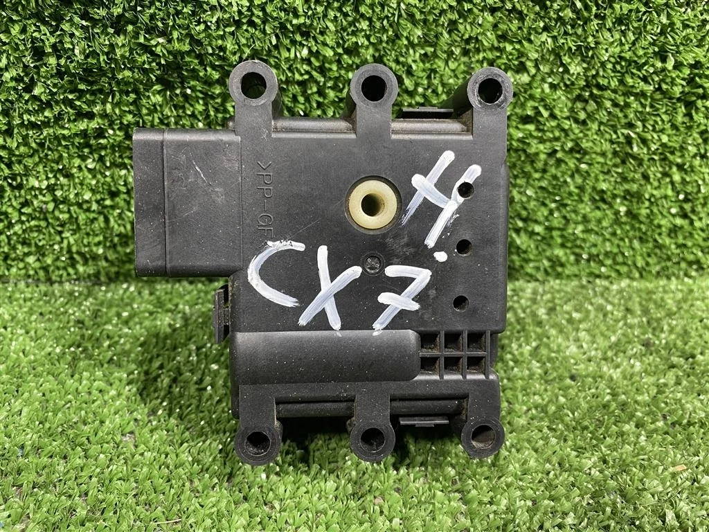 моторчик заслонки печки Mazda CX-7 I (2006—2009) Mazda CX-7