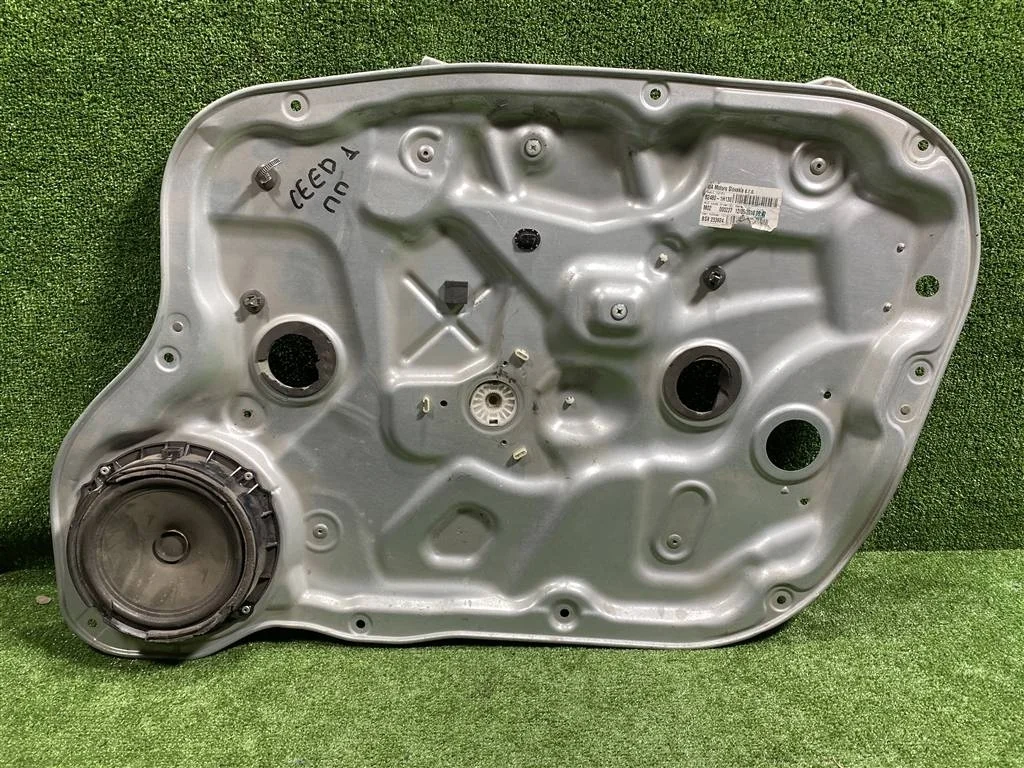 стеклоподъемник Kia Ceed ED рестайлинг (2010—2012) Kia Ceed