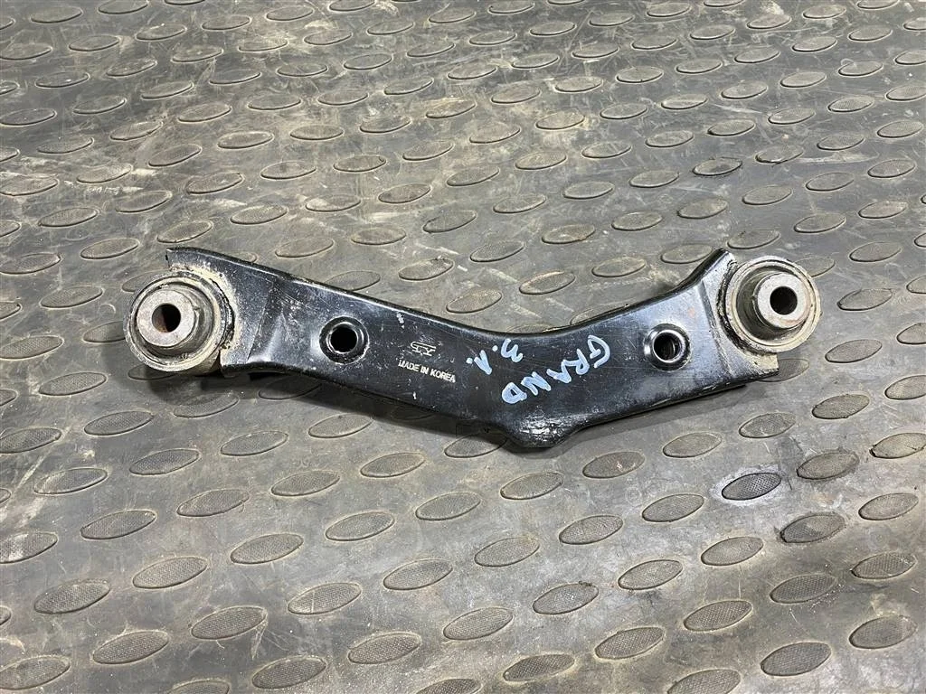 рычаг поперечный Hyundai Santa Fe III (2012—2016) Hyundai Santa Fe