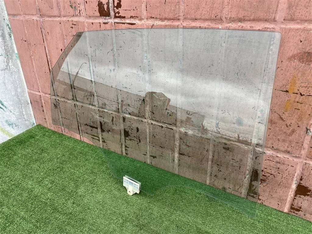 стекло двери Kia K5 III (2019—2025) Kia K5