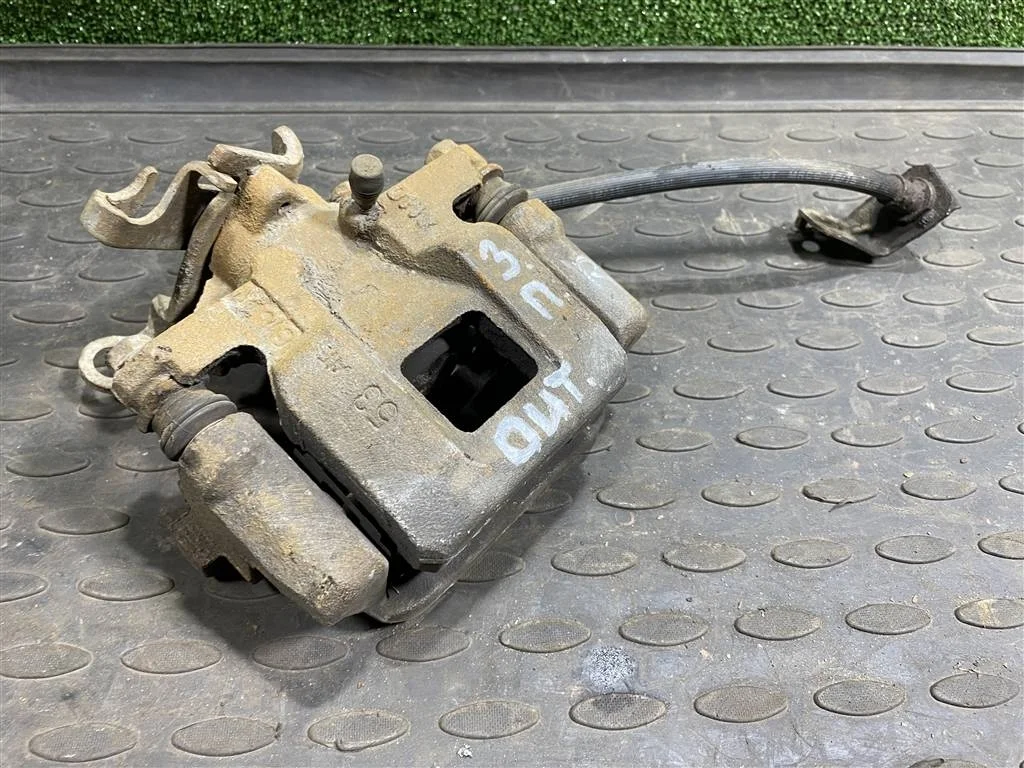 суппорт Mitsubishi  Outlander III рестайлинг 2 (2015—2018) Mitsubishi Outlander