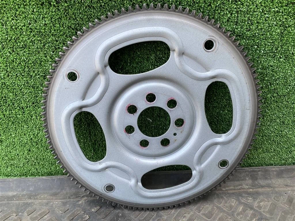 маховик Mitsubishi  ASX I рестайлинг (2012—2016) Mitsubishi ASX