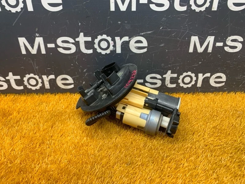 Бензонасос Mercedes-Benz C-Class 2014 A2054701594 W205 274.920